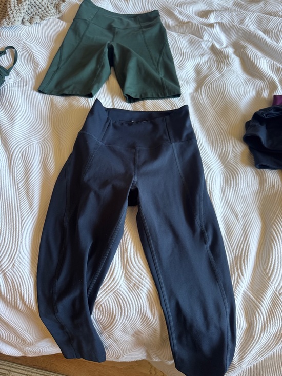 girlfriend collective Pants - Bundle of girlfriend collective High-Rise Navy capri and teal short leggings XS